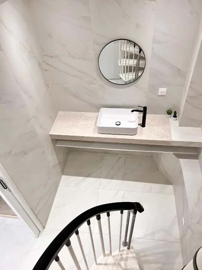 Sauna Et Bain Remous Dans Un Appartement Luxe - 4P Paris Apartment