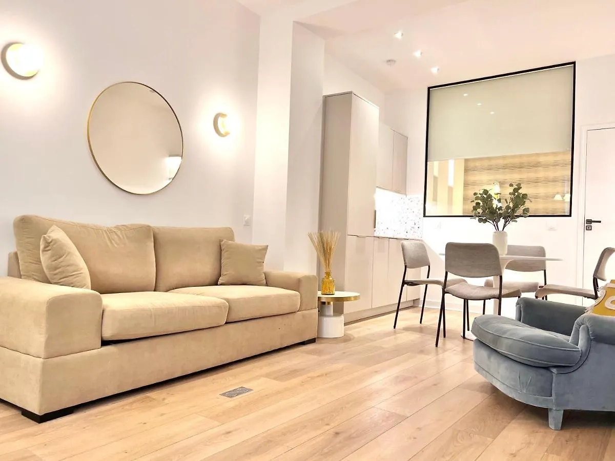דירה פריז Sauna Et Bain Remous Dans Un Appartement Luxe - 4P